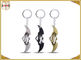 Portas-chaves minúsculas coloridas bronze do metal da prata da espada do jogo para o material liga de zinco da promoção