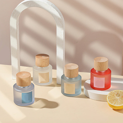 Escolhas múltiplas de superfície personalizadas da cor do tampão de madeira cilíndrico do perfume