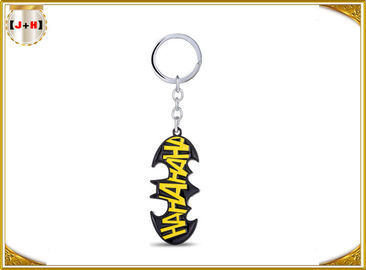 Porta-chaves preta personalizada do metal com logotipo amarelo para o encanto Batman do presente dos meninos