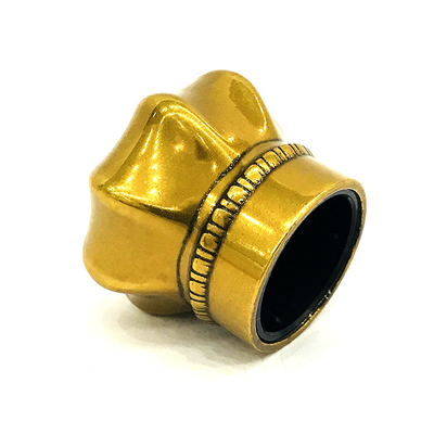 comprar O tipo clássico da coroa faz tampões de garrafa velhos do perfume do alumínio de Zamak da cor de cobre online manufacture
