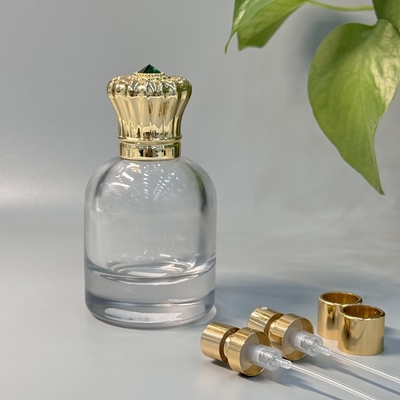 comprar Capuz de perfume Zamak de liga de zinco de diamante personalizado para desenhos únicos de garrafas de fragrâncias online manufacture