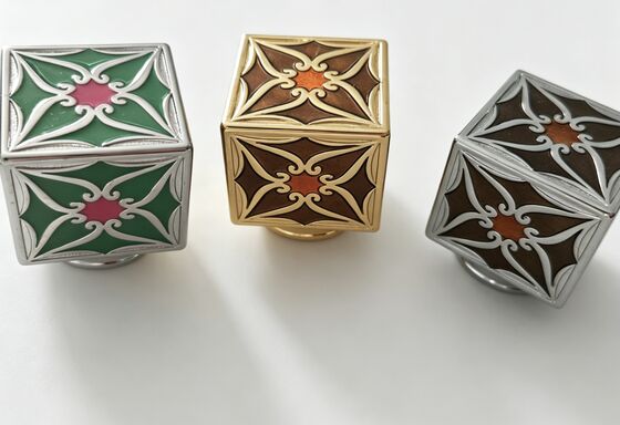 comprar Marroquino Star Enamel Zamak Cap Perfume - Luxury Multicolor Fabricação em linha