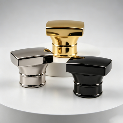 Comprar Tampa de perfume retangular angular de Zamac para atacado de fábrica, com afunilamento e cintura alargada, decoração de anel duplo, tampa de garrafa de perfume de metal, logotipo personalizado OEM em ouro, gunmetal e preto Fabricação em linha