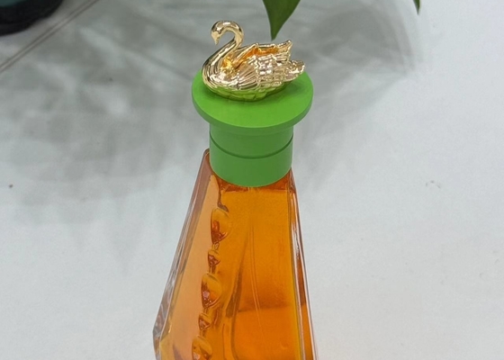 Capuzes de Perfumes Zamak em forma de cisne