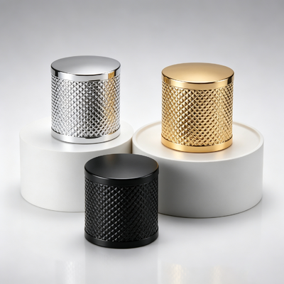 Luxury Grid Knurling Zamac Perfume Cap Cylinder Flat Top Rim Design FEA15 Boca Zinc Alloy Perfume Cover Ouro Prata Prata Prata Negra Custom Logo Source Factory